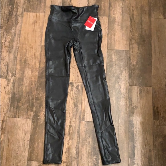 Spanx Faux Leather Leggings - Picture 4 of 4